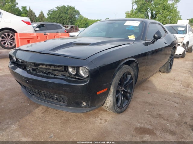 44575598 :رقم المزاد ، 2C3CDZAG3JH271993 vin ، 2018 Dodge Challenger Sxt مزاد بيع