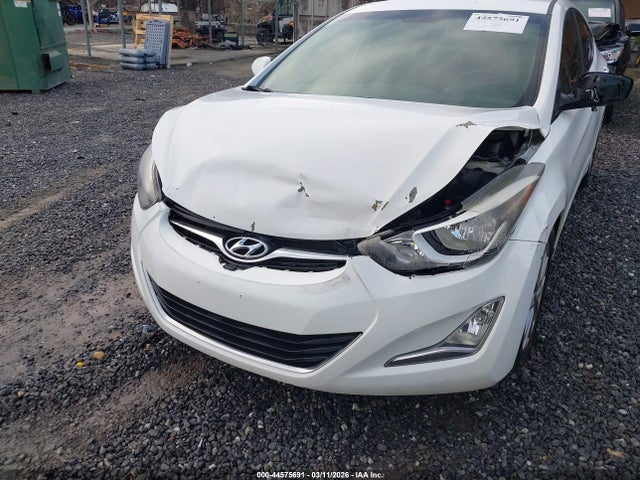 2014 Hyundai Elantra Se მანქანა იყიდება აუქციონზე, vin: 5NPDH4AE6EH489011, აუქციონის ნომერი: 44575691