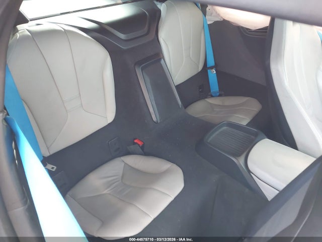 BMW I8 2014 WBY2Z2C53EVX64242 Image 8