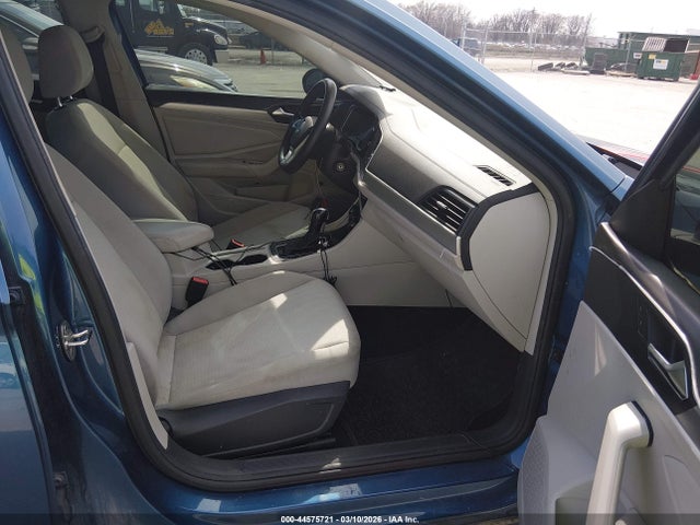 Продаж на аукціоні авто 2019 Volkswagen Jetta 1.4t R-line/1.4t S/1.4t Se, vin: 3VWCB7BU9KM238376, номер лоту: 44575721