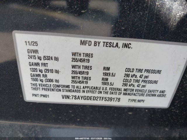 2026 TESLA MODEL Y 7SAYGDED2TF539178 Photo 8