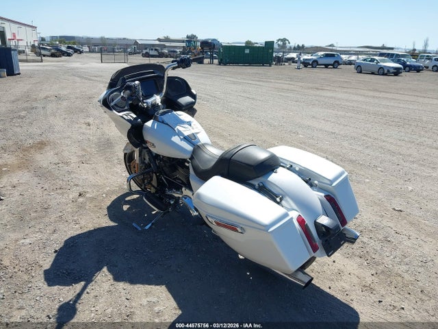 Harley-Davidson FLTRX 2024 1HD1KH722RB649383 Image 3