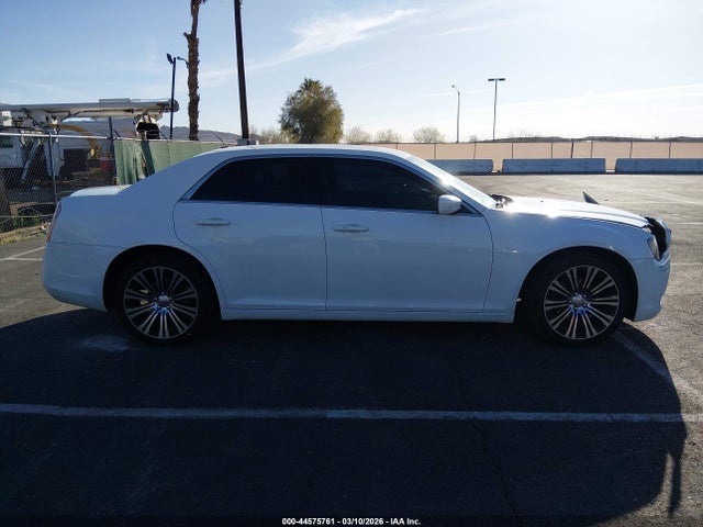 Aukcja sprzedaży 2013 Chrysler 300 300s, vin: 2C3CCABG8DH547236, numer aukcji: 44575761