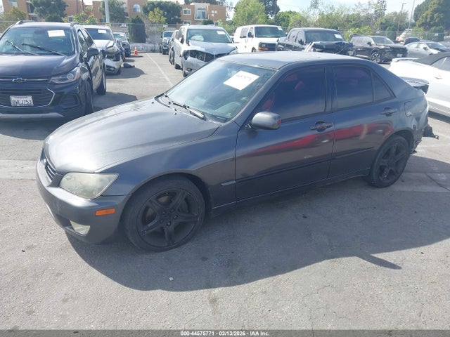 2005 LEXUS IS 300 JTHBD192650099498 Photo 1