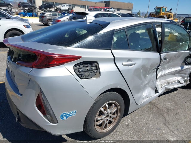 Toyota Prius Prime Le 2021 JTDKAMFP8M3170922 Image 17