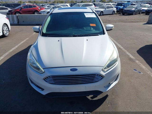 Ford Focus Titanium 2016 1FADP3J22GL274846 Image 12