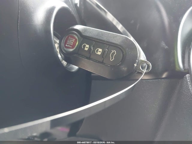 2015 FIAT 500E 3C3CFFGE3FT685398 Photo 10