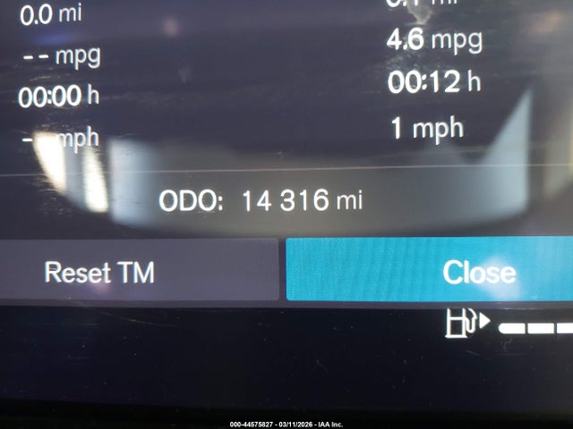 Volvo S60 B5 Ultimate Dark Theme 2024 7JRL12TM6RG303097 Image 16