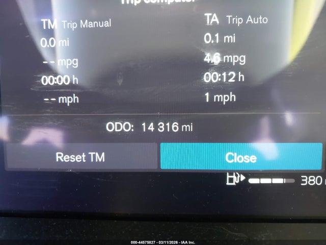 Volvo S60 B5 Ultimate Dark Theme 2024 7JRL12TM6RG303097 Image 7