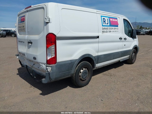 Ford Transit-150 2016 1FTYE1YM3GKA56059 Image 4