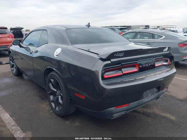 Dodge Challenger Sxt 2018 2C3CDZAG7JH225180 Image 3