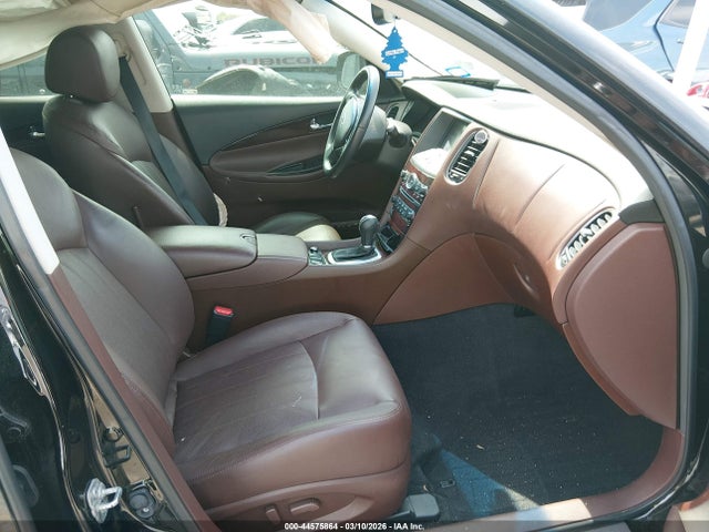 44575864 :رقم المزاد ، JN1BJ0RP1HM387042 vin ، 2017 Infiniti Qx50 مزاد بيع