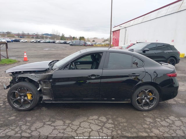 Alfa Romeo Giulia Awd 2019 ZARFANAN1K7597996 Image 15