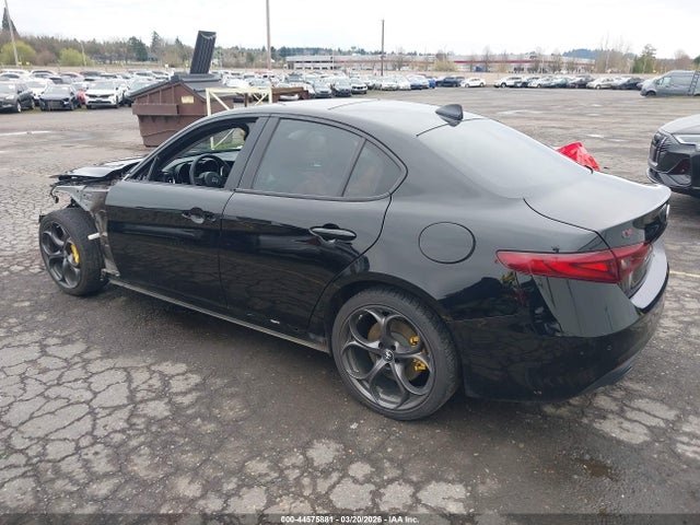 2019 ALFA ROMEO GIULIA ZARFANAN1K7597996 Photo 2