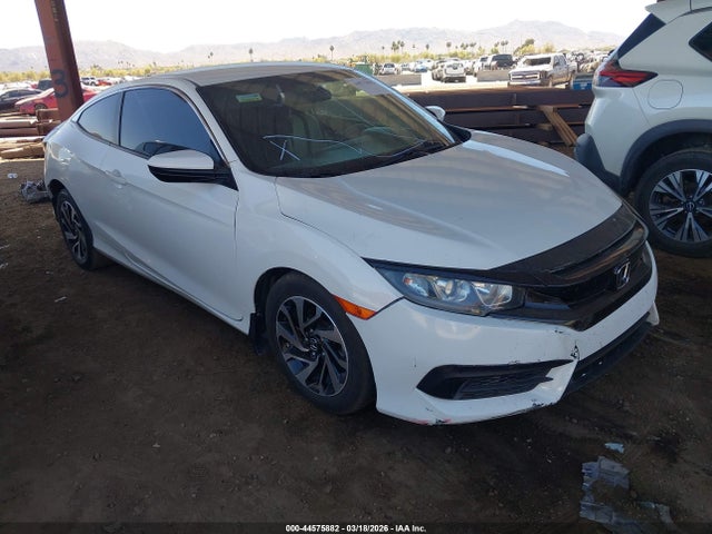 Honda Civic Lx 2018 2HGFC4B58JH304600 Image 1