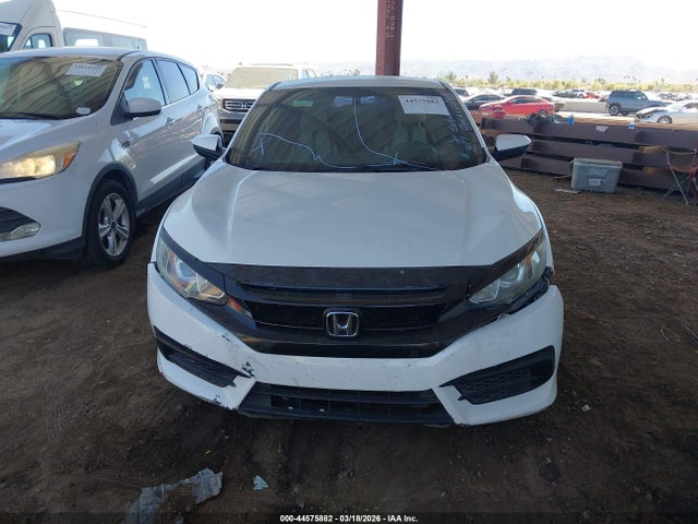Honda Civic Lx 2018 2HGFC4B58JH304600 Image 12