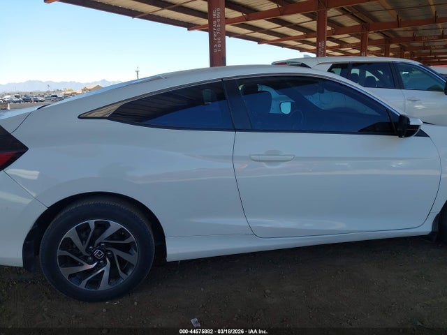 Honda Civic Lx 2018 2HGFC4B58JH304600 Image 13