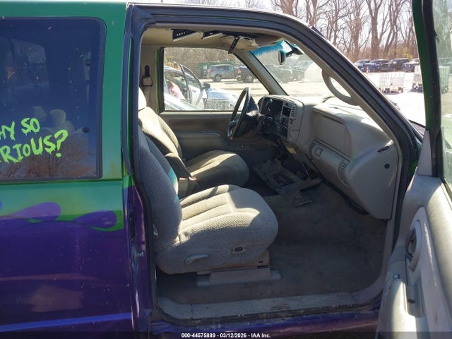 1997 Chevrolet K1500 Fleetside მანქანა იყიდება აუქციონზე, vin: 2GCEK19R1V1242525, აუქციონის ნომერი: 44575889