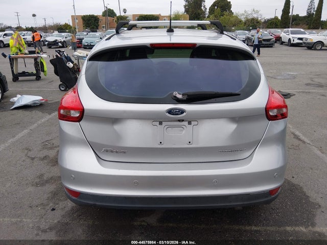 Ford Focus Titanium 2015 1FADP3N27FL241186 Image 16