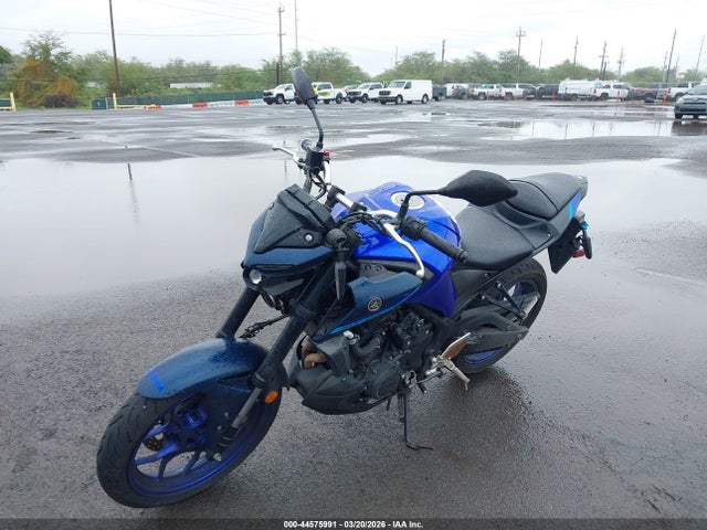44575991 :رقم المزاد ، MH3RH20Y4NK007340 vin ، 2022 Yamaha Mt-03 مزاد بيع