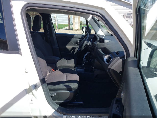 2019 JEEP RENEGADE ZACNJAAB6KPK07091 Photo 4