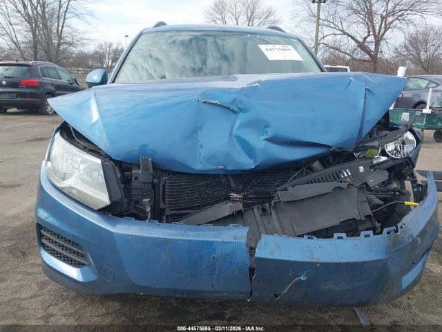 44575995 :رقم المزاد ، WVGBV7AX2HK049971 vin ، 2017 Volkswagen Tiguan 2.0t/2.0t S مزاد بيع