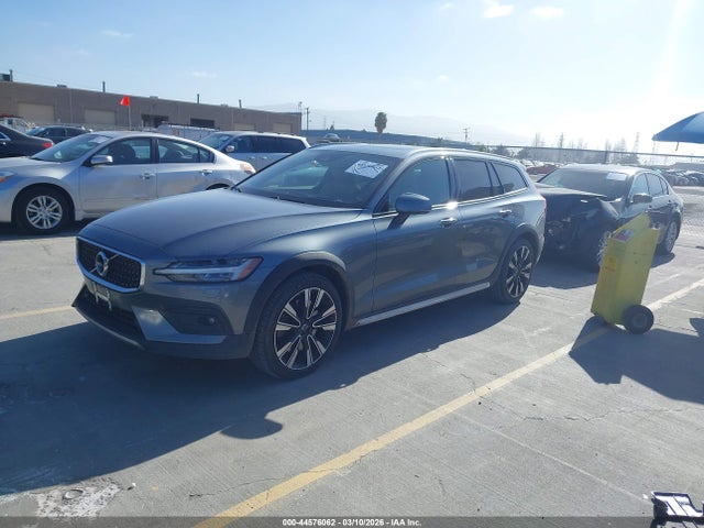 2020 VOLVO V60 CROSS COUNTRY YV4102WK5L1033452 Photo 1