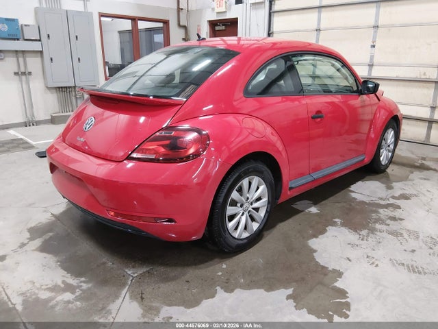 Aukcja sprzedaży 2018 Volkswagen Beetle 2.0t Coast/2.0t S, vin: 3VWFD7AT1JM707488, numer aukcji: 44576069