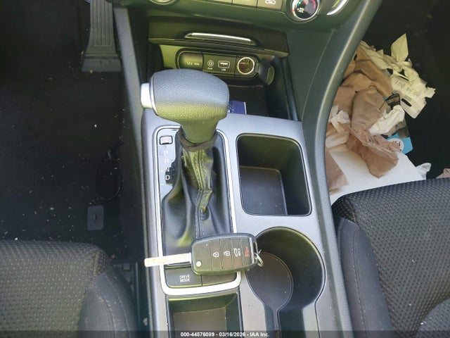 44576089 :رقم المزاد ، 5XXGT4L33KG297656 vin ، 2019 Kia Optima Lx مزاد بيع