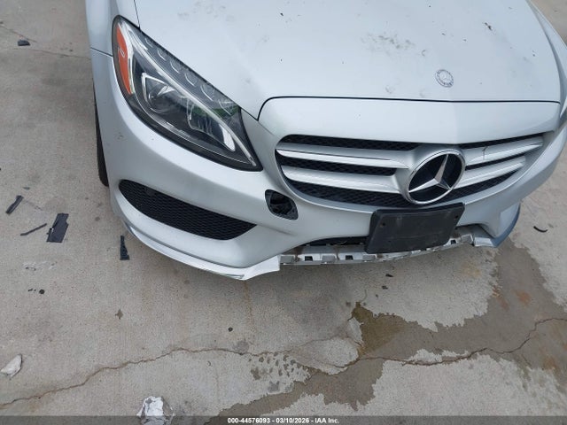 55SWF4JB5HU202229 Mercedes-Benz C 300 Sport