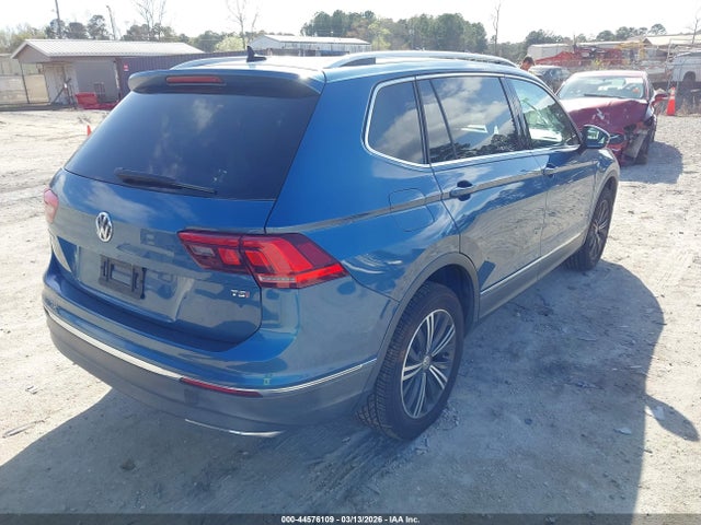 44576109 :رقم المزاد ، 3VV3B7AX1JM030734 vin ، 2018 Volkswagen Tiguan 2.0t Se/2.0t Sel مزاد بيع