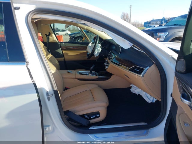 Продажа на аукционе авто 2022 Bmw 740 I Xdrive, vin: WBA7T4C0XNCH44994, номер лота: 44576122