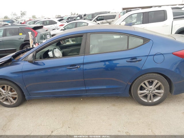 Hyundai ELANTRA SE 2017 5NPD84LF4HH123929 Image 15