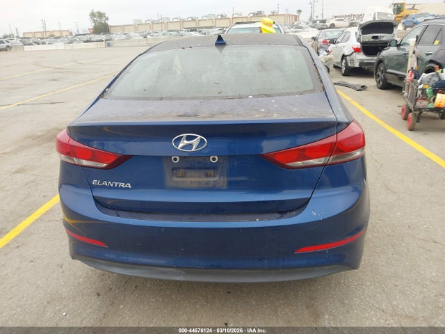 Hyundai ELANTRA SE 2017 5NPD84LF4HH123929 Image 17