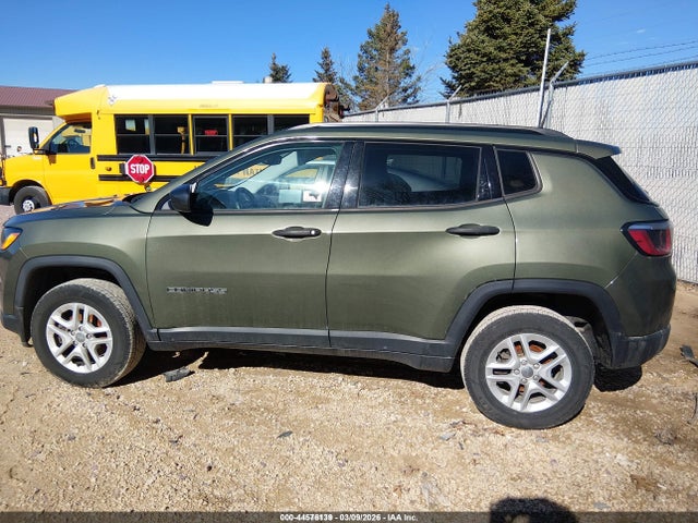 Jeep Compass Sport 4x4 2018 3C4NJDAB6JT392268 Image 14