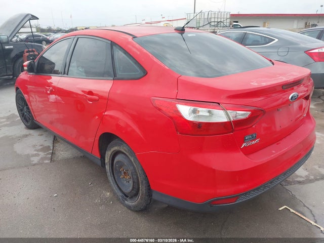 Ford FOCUS SE 2014 1FADP3F26EL176960 Image 3