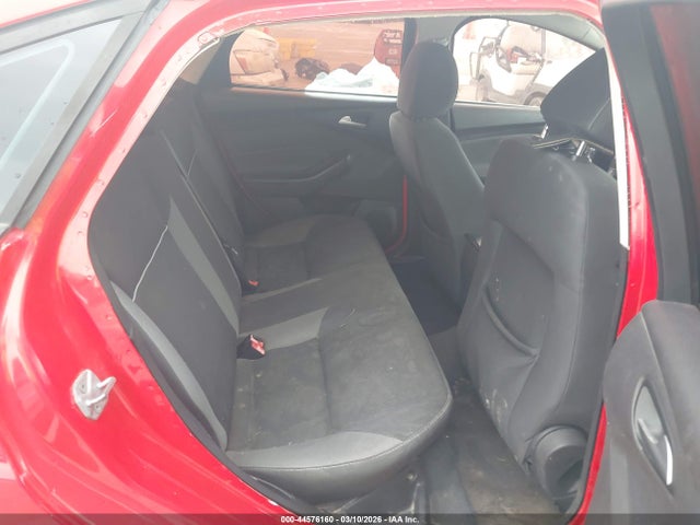 Ford FOCUS SE 2014 1FADP3F26EL176960 Image 8