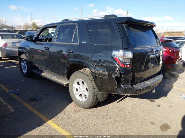 2021 TOYOTA 4RUNNER JTENU5JR4M5918424 Photo 2
