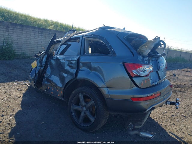 2015 AUDI Q7 WA1LMAFE8FD032037 Photo 2