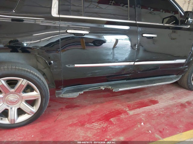 2018 CADILLAC ESCALADE ESV 1GYS3HKJXJR311687 Photo 5