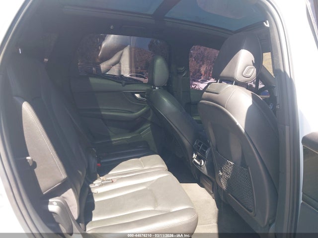 WA1LAAF77HD006610 Audi Q7 3.0t Premium