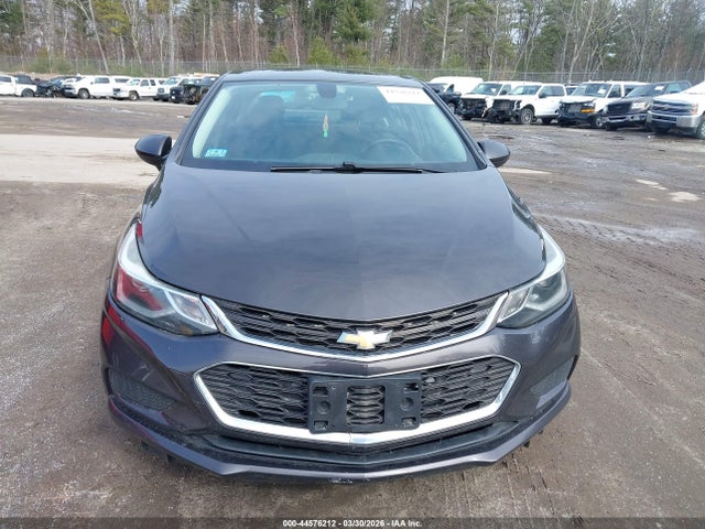 1G1BE5SM5H7183186 Chevrolet Cruze Lt Auto