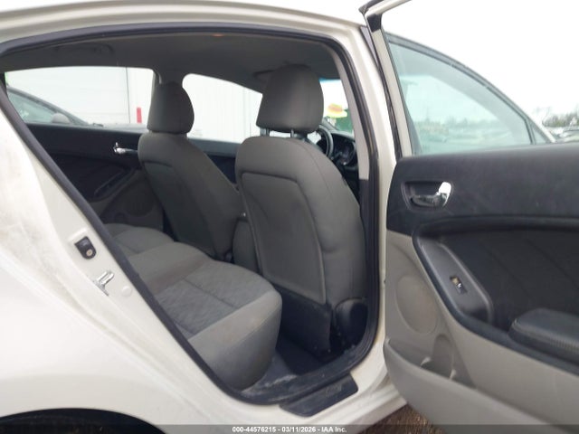 Продаж на аукціоні авто 2015 Kia Forte Lx, vin: KNAFK4A64F5259680, номер лоту: 44576215