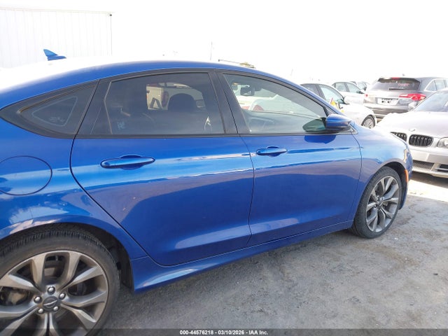 Продажа на аукционе авто 2015 Chrysler 200 S, vin: 1C3CCCBG0FN542912, номер лота: 44576218