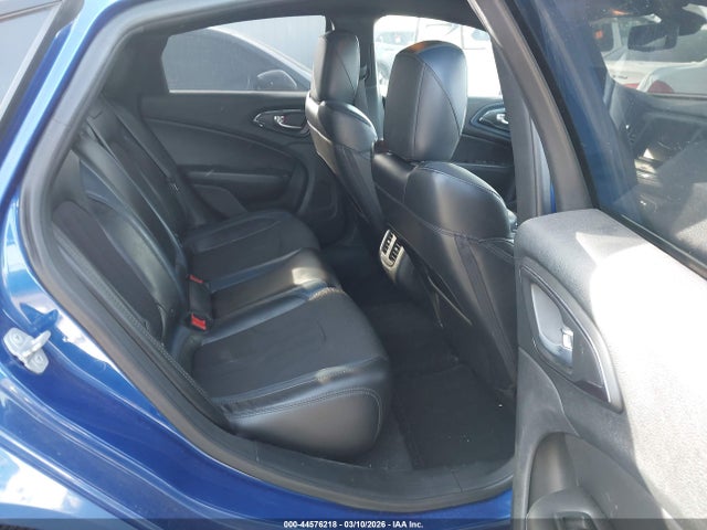 Продажа на аукционе авто 2015 Chrysler 200 S, vin: 1C3CCCBG0FN542912, номер лота: 44576218