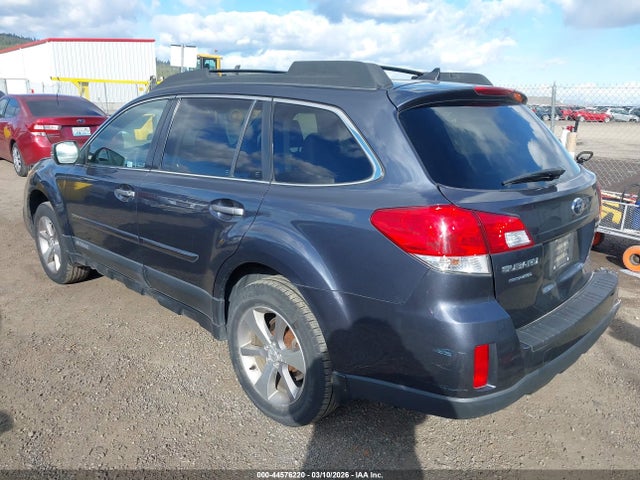 Subaru Outback 2.5i Limited 2014 4S4BRBPC0E3258658 Image 3