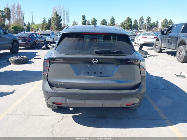 3N8AP6CA3SL346805 Nissan Kicks Sv Fwd