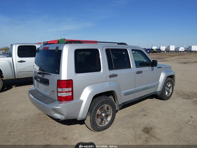 2008 JEEP LIBERTY 1J8GP28K28W233469 Photo 3