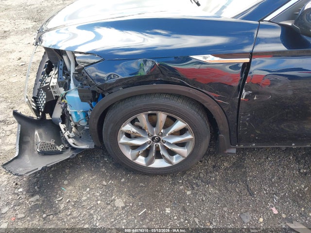 2021 Infiniti Qx50 Luxe Awd მანქანა იყიდება აუქციონზე, vin: 3PCAJ5BB0MF114889, აუქციონის ნომერი: 44576310