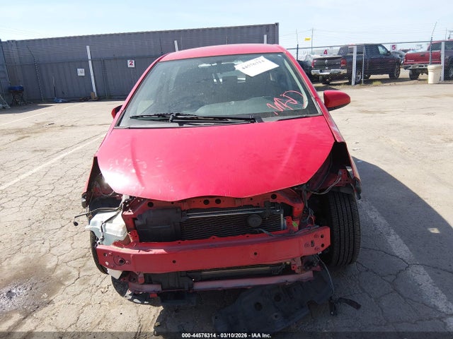 Toyota YARIS L 2015 VNKKTUD35FA030603 Image 6